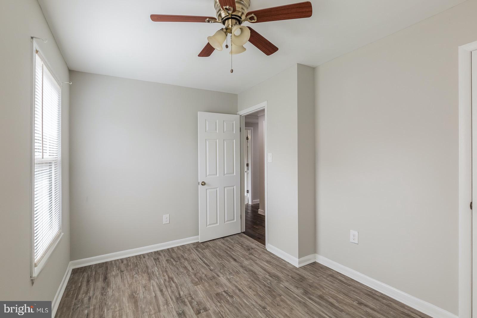 14320 Lindendale Road Woodbridge, VA 22193 - Photo 30 of 39