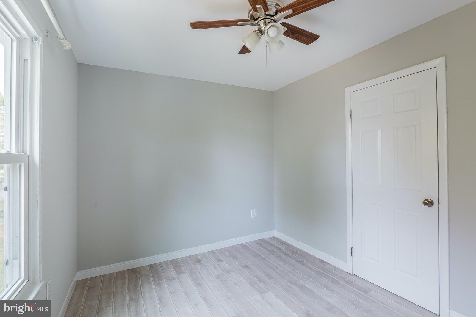 14320 Lindendale Road Woodbridge, VA 22193 - Photo 32 of 39
