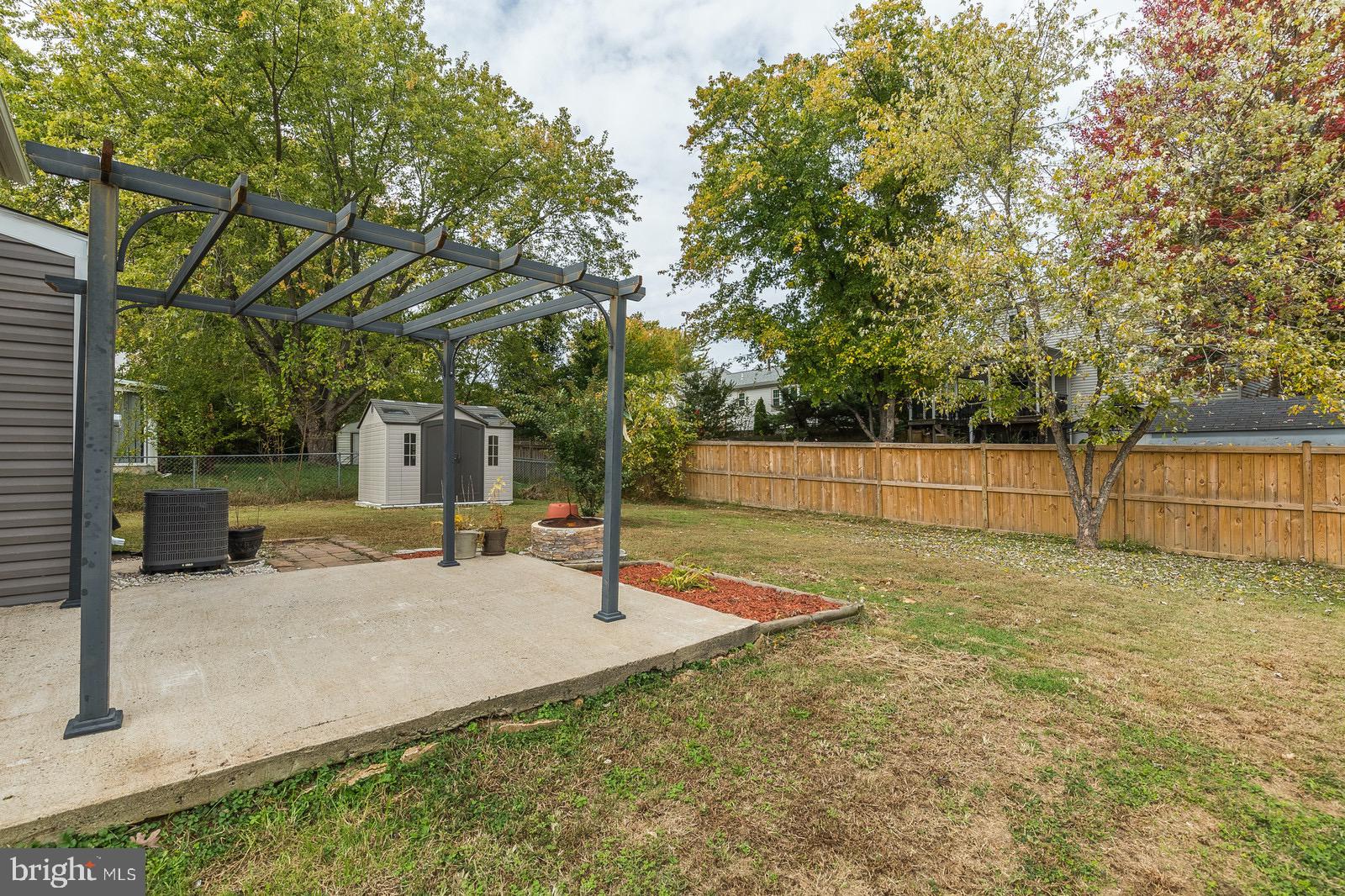 14320 Lindendale Road Woodbridge, VA 22193 - Photo 34 of 39