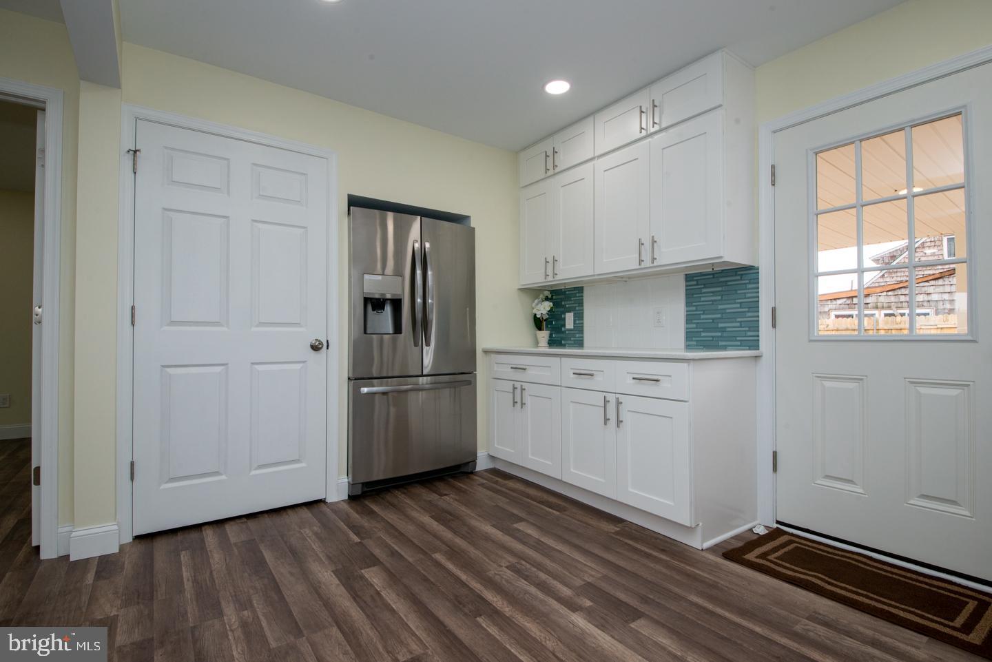 2 Indian Red Road Levittown, PA 19057 - Photo 22 of 52 Gallery Image 22