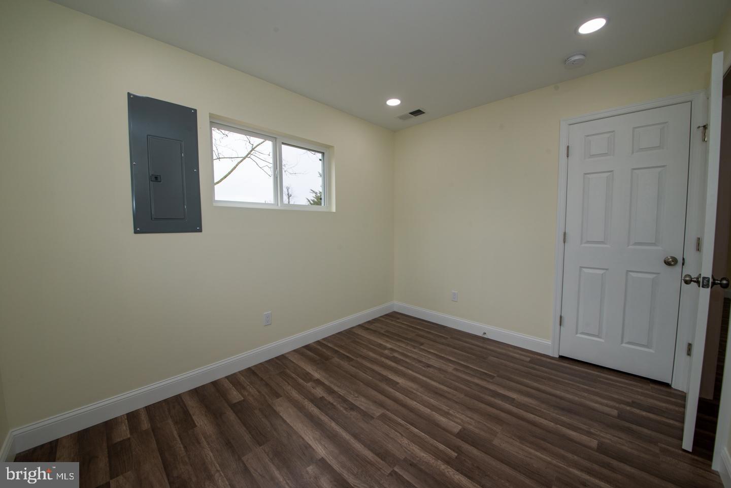 2 Indian Red Road Levittown, PA 19057 - Photo 39 of 52 Gallery Image 39