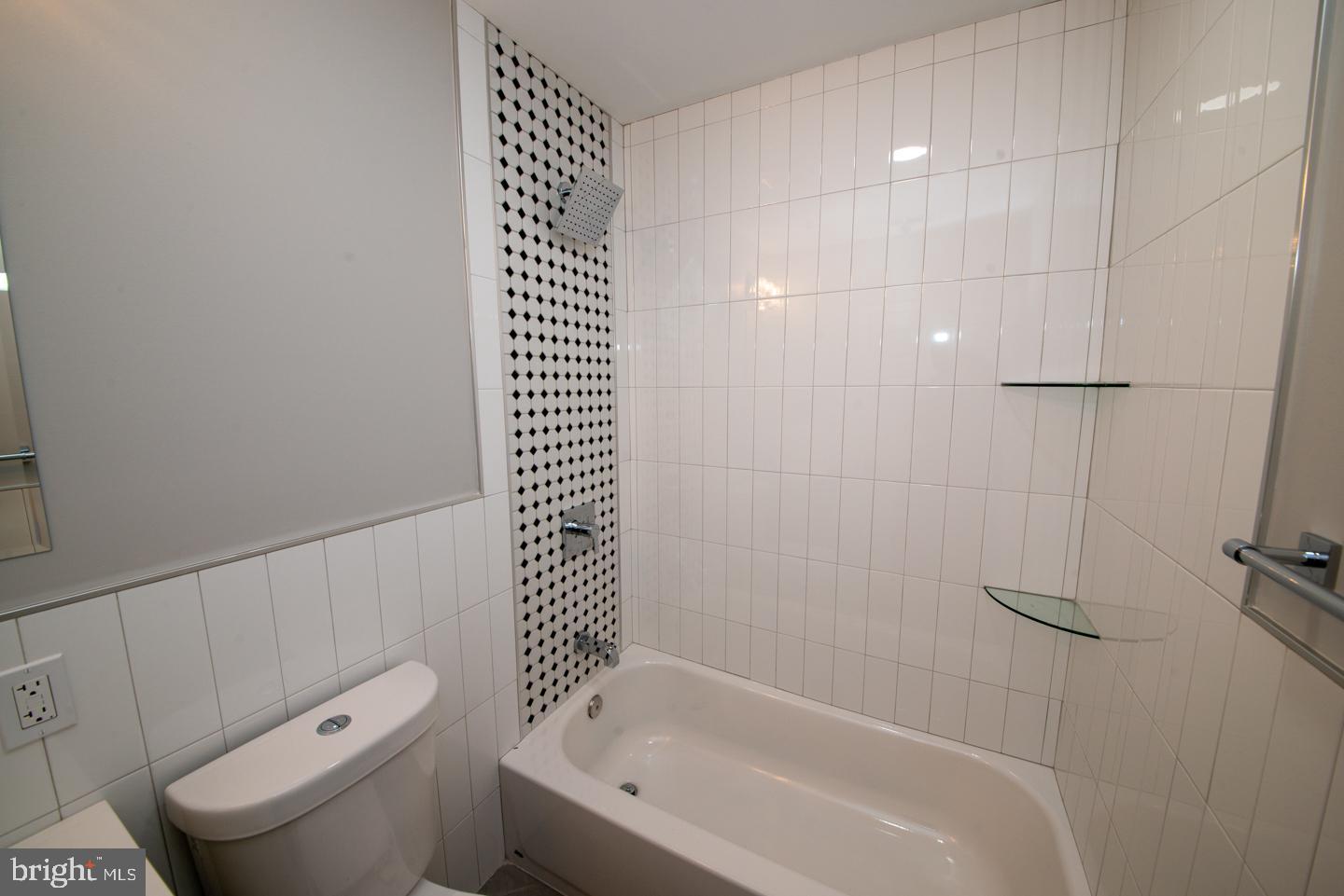 2 Indian Red Road Levittown, PA 19057 - Photo 44 of 52 Gallery Image 44