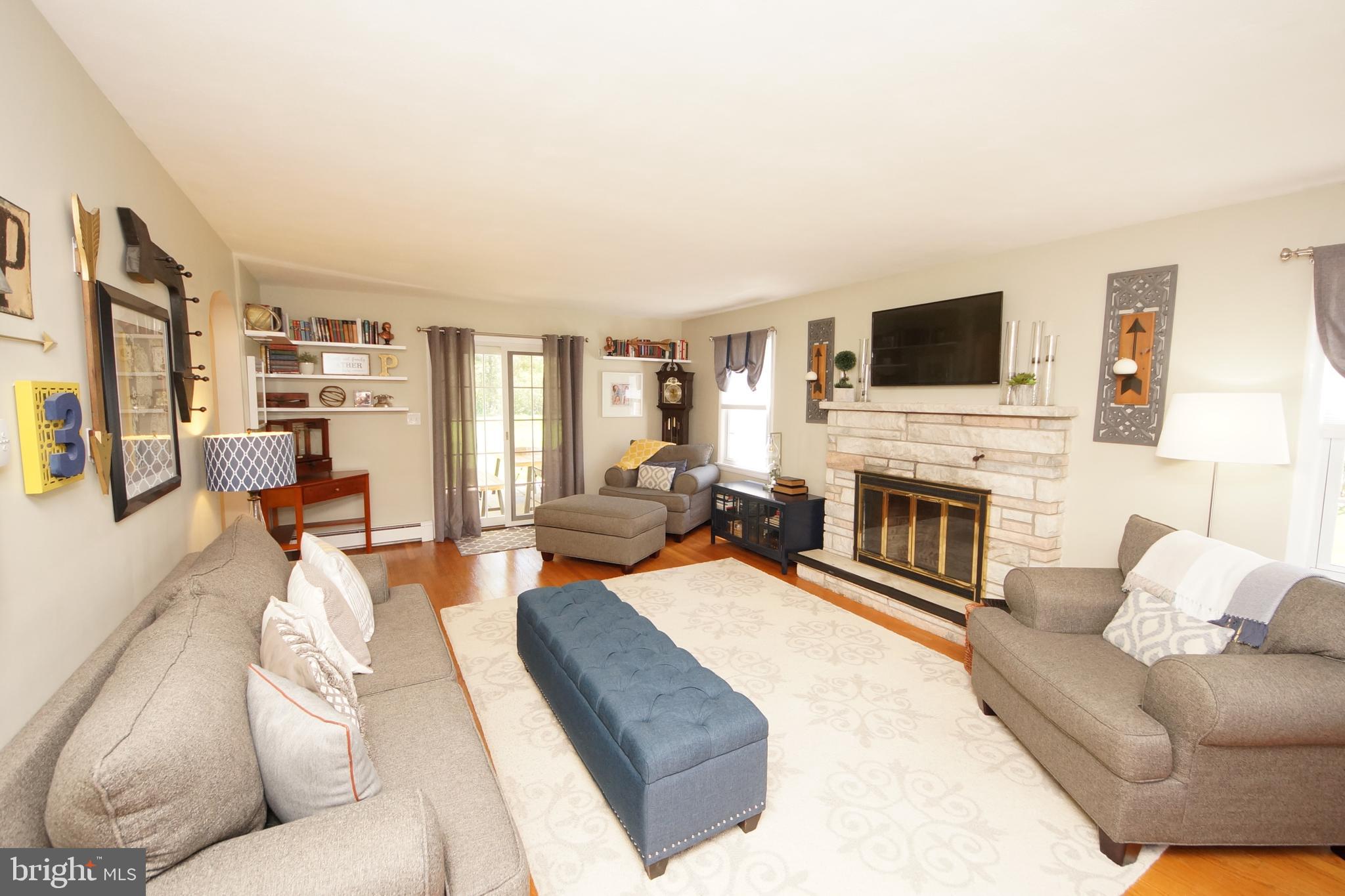 3 Lopatcong Drive Ewing, NJ 08638 - Photo 5 of 24 Gallery Image 5