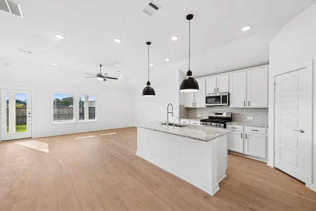 $296,990 | 778 Falling Cave Drive, Willis, TX 77378