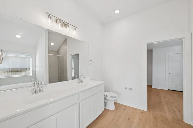 $296,990 | 778 Falling Cave Drive, Willis, TX 77378