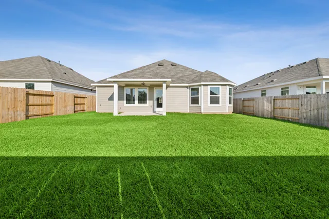 $296,990 | 778 Falling Cave Drive, Willis, TX 77378