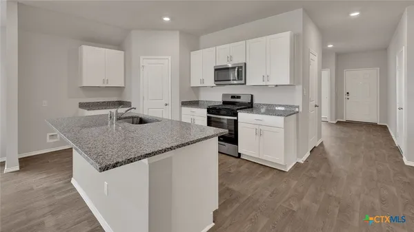 $325,990 | 322 Hodges Street, Maxwell, TX 78656