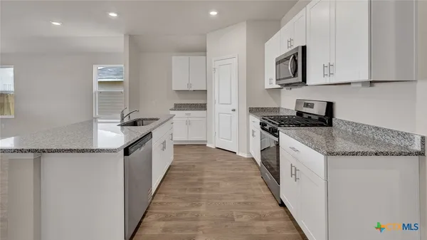 $325,990 | 322 Hodges Street, Maxwell, TX 78656