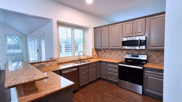 $3,200 | 3218 Mapleridge Drive, Grapevine, TX 76051
