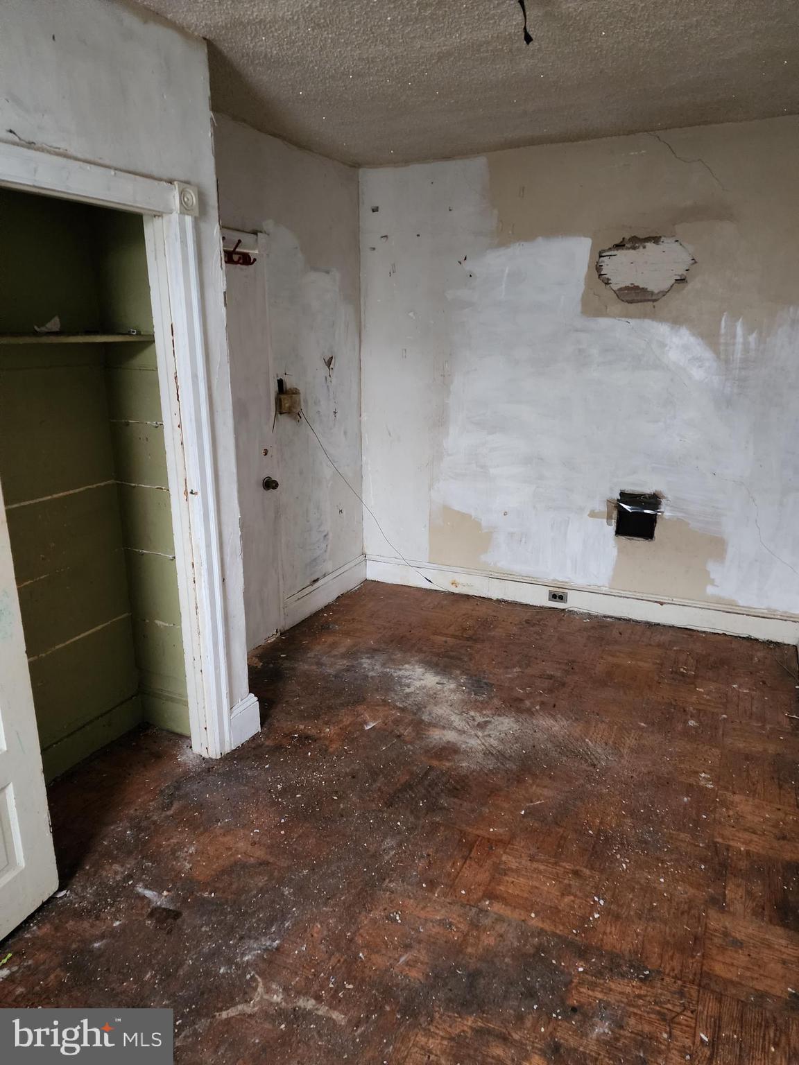 2212 Ruffner Street Philadelphia, PA 19140 - Photo 8 of 9