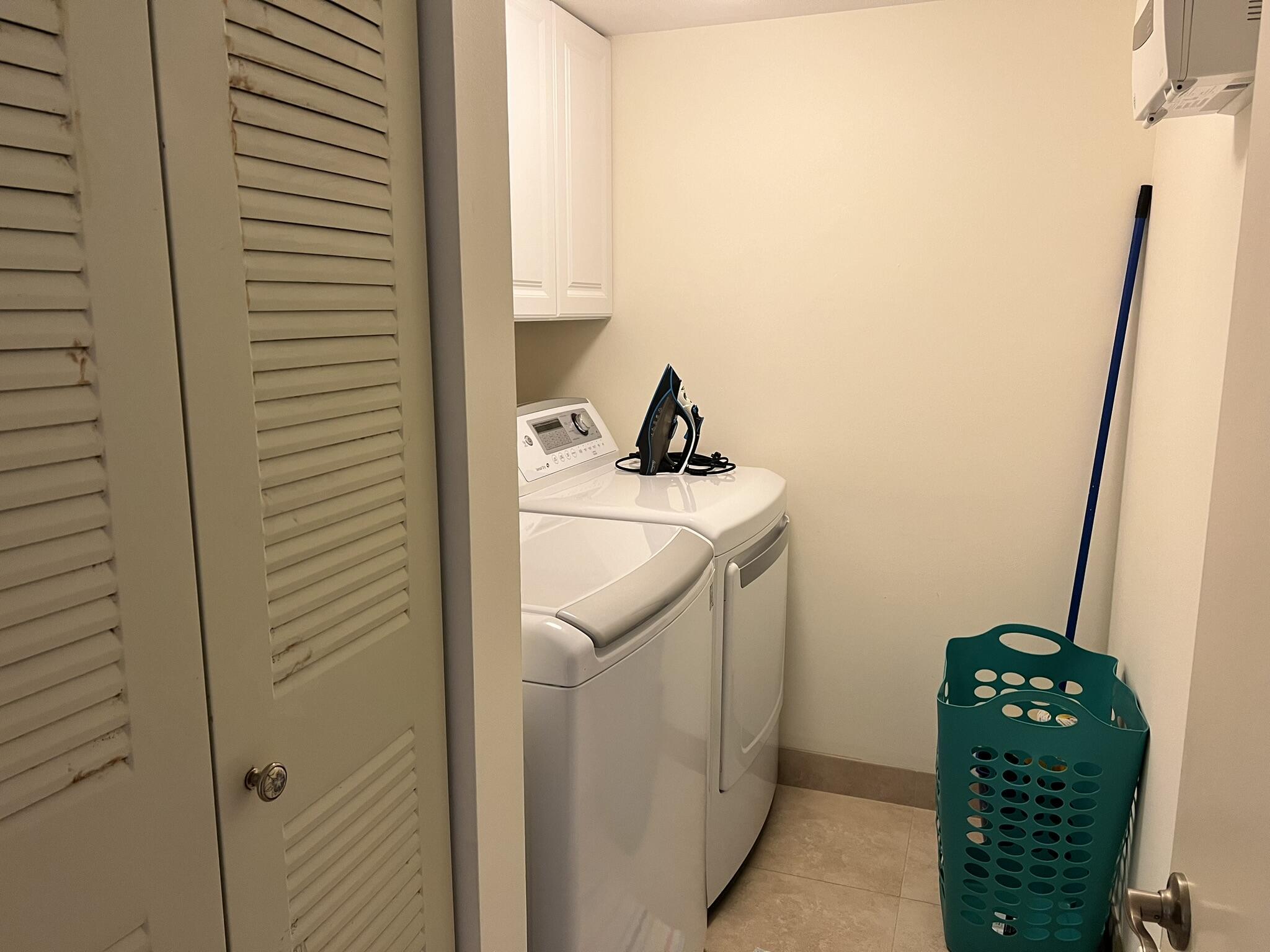 8029 Boca Rio Drive Boca Raton, FL 33433 - Photo 35 of 51 Laundry Room