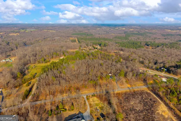 $325,000 | 2122 Hunters Creek Road, Carnesville, GA 30521