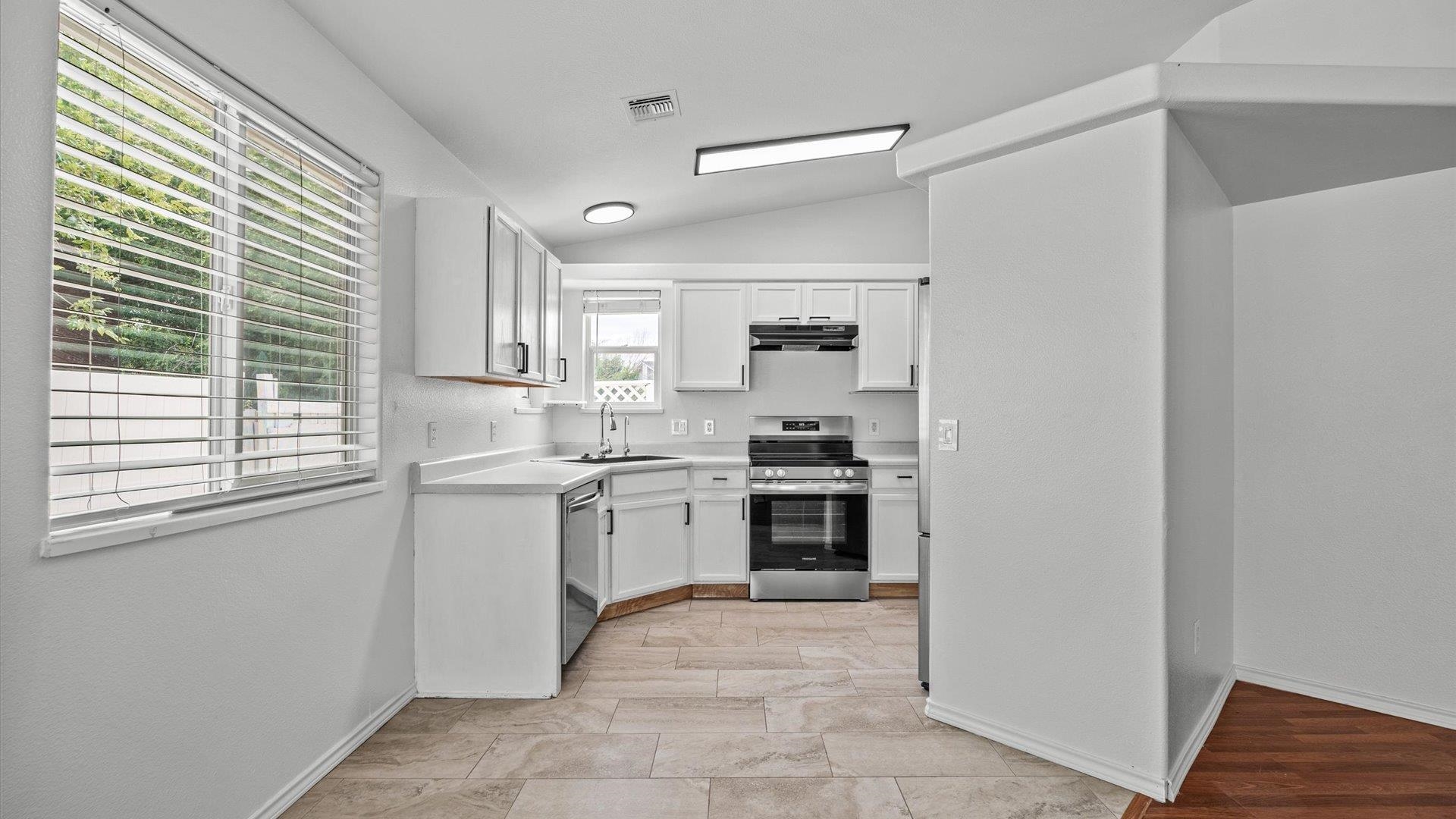 3189 Summit Way Grand Junction, CO 81504 - Photo 10 of 25