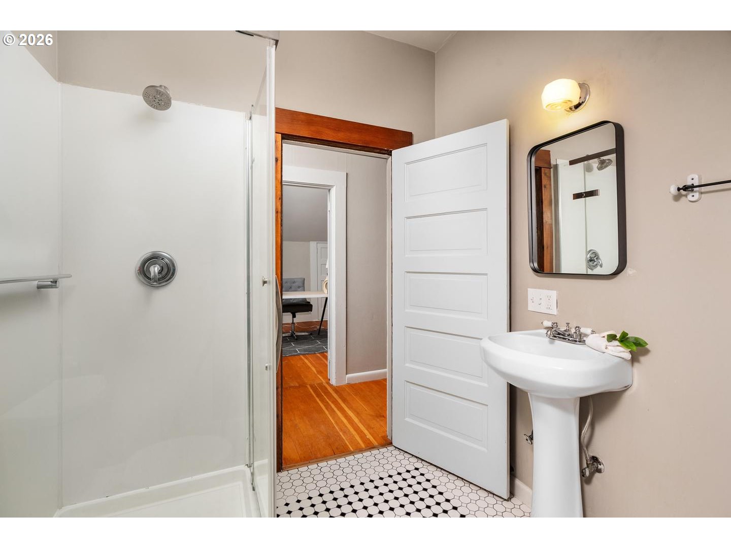1923 Southeast 50th Avenue Portland, OR 97215 - Photo 31 of 42