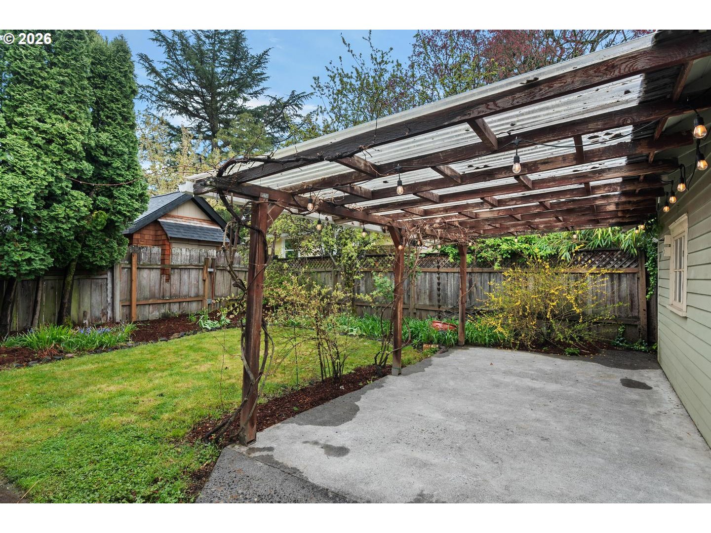 1923 Southeast 50th Avenue Portland, OR 97215 - Photo 40 of 42