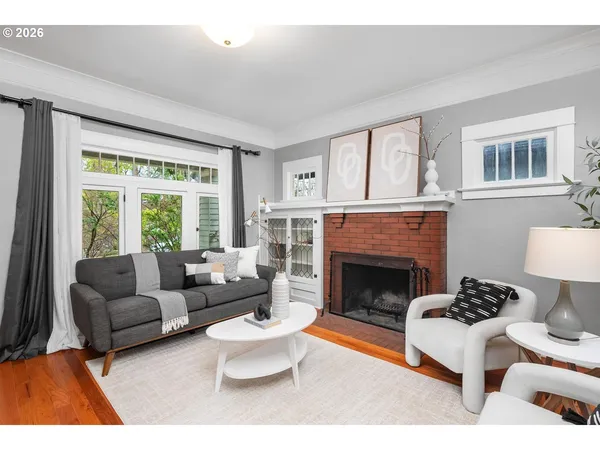 $750,000 | 1923 Southeast 50th Avenue, Portland, OR 97215