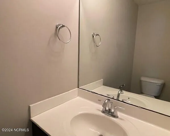 $1,300 | 429 Falls Cove, Jacksonville, NC 28546