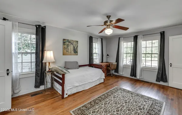 $275,000 | 2117 Riverside Drive, Jackson, MS 39202