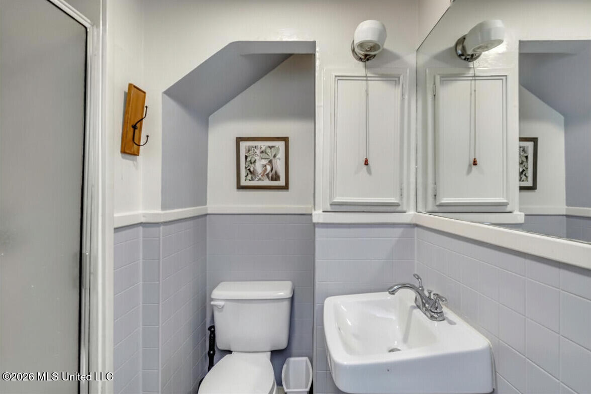 2117 Riverside Drive Jackson, MS 39202 - Photo 34 of 63 ce41dad5-ab29-4b25-8897-3c9cba3d5ecd