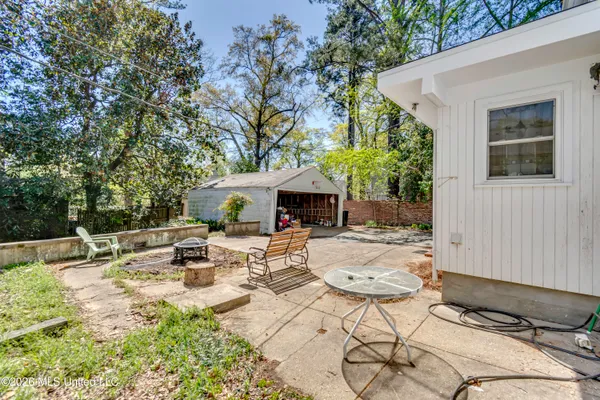 $275,000 | 2117 Riverside Drive, Jackson, MS 39202