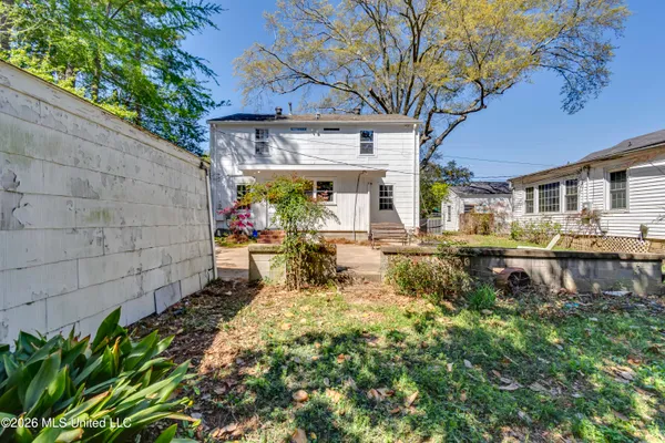 $275,000 | 2117 Riverside Drive, Jackson, MS 39202