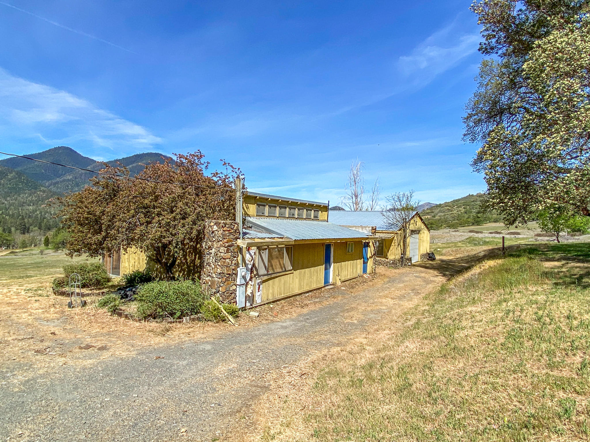 501 Little Applegate Road Jacksonville, OR 97530 - Photo 16 of 38 IMG_5319