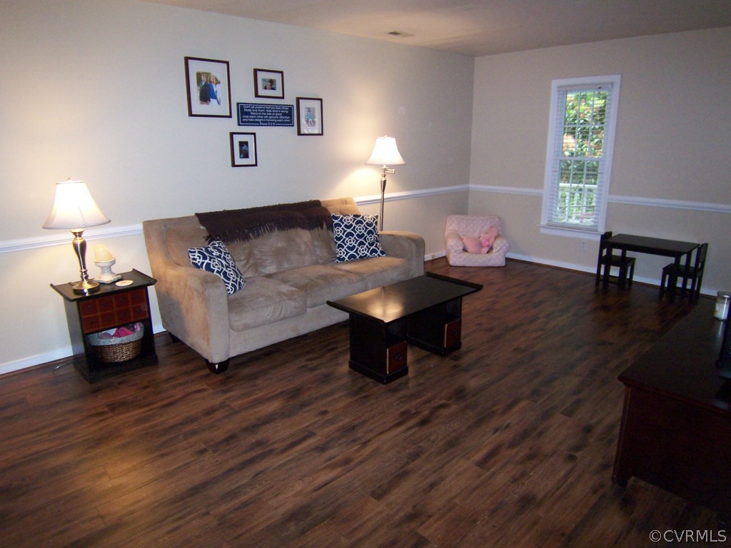 1300 Lockett Ridge Road Midlothian, VA 23114 - Photo 3 of 24 Gallery Image 3
