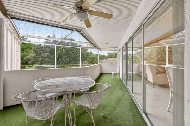 $129,900 | 6 Greenway Village North, Unit 210, Royal Palm Beach, FL 33411