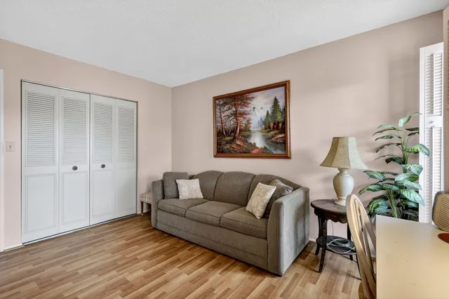 $129,900 | 6 Greenway Village North, Unit 210, Royal Palm Beach, FL 33411