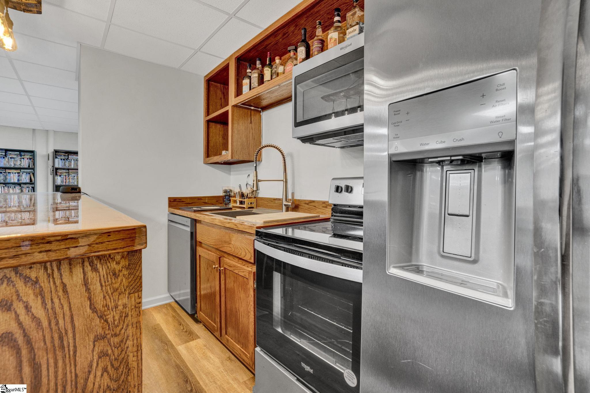 36 Prince Williams Court Simpsonville, SC 29681 - Photo 5 of 38