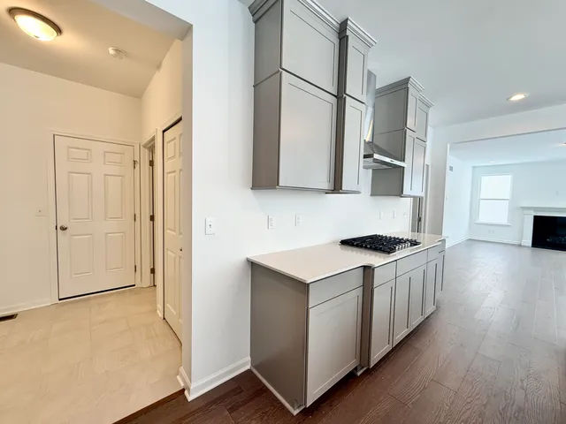 $3,600 | 6173 South Trailwoods Drive, Ann Arbor, MI 48103