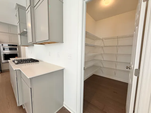 $3,600 | 6173 South Trailwoods Drive, Ann Arbor, MI 48103