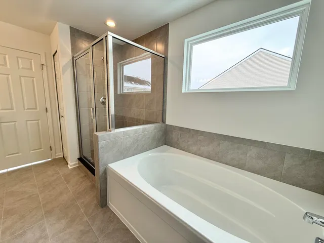 $3,600 | 6173 South Trailwoods Drive, Ann Arbor, MI 48103