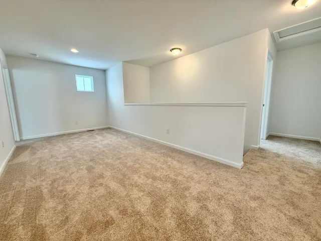 $3,600 | 6173 South Trailwoods Drive, Ann Arbor, MI 48103