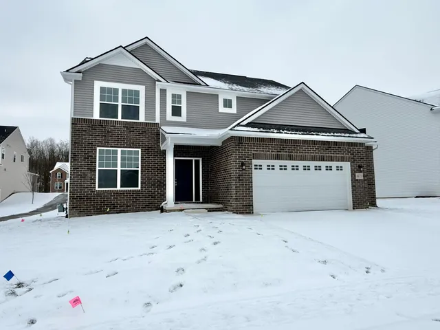 $3,600 | 6173 South Trailwoods Drive, Ann Arbor, MI 48103