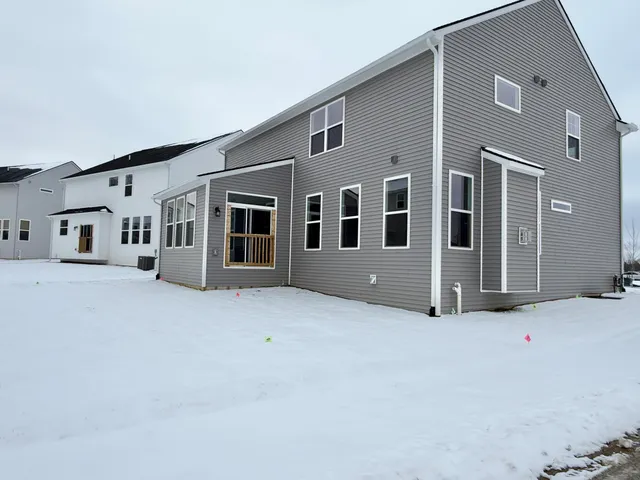 $3,600 | 6173 South Trailwoods Drive, Ann Arbor, MI 48103