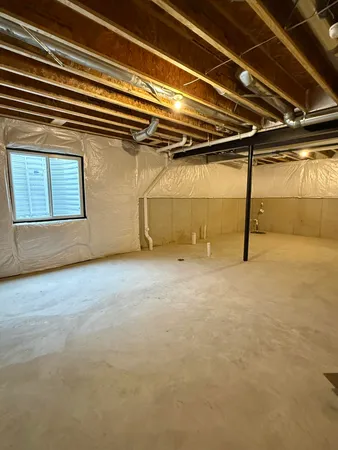 $3,600 | 6173 South Trailwoods Drive, Ann Arbor, MI 48103