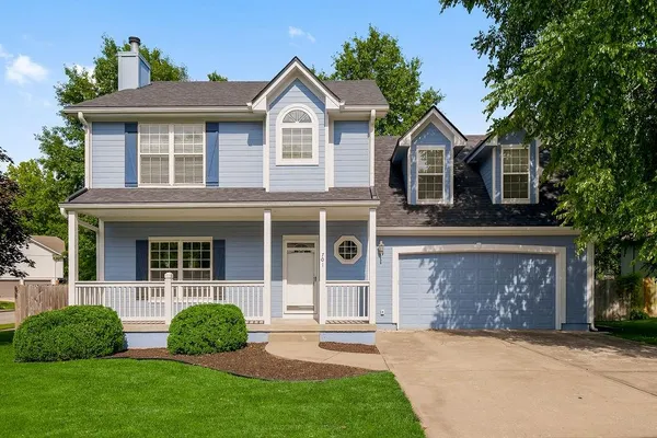 $375,000 | 701 Southeast James Circle, Lee's Summit, MO 64063