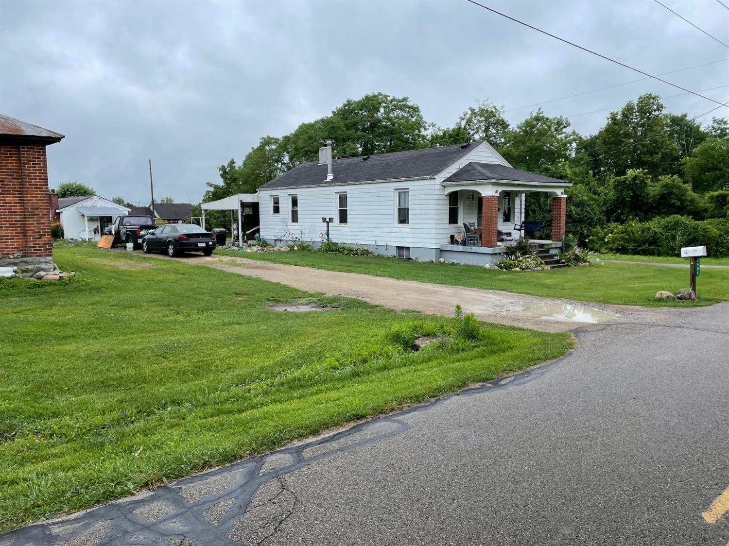 2591 Harris Road Hamilton, OH 45013 - Photo 2 of 5