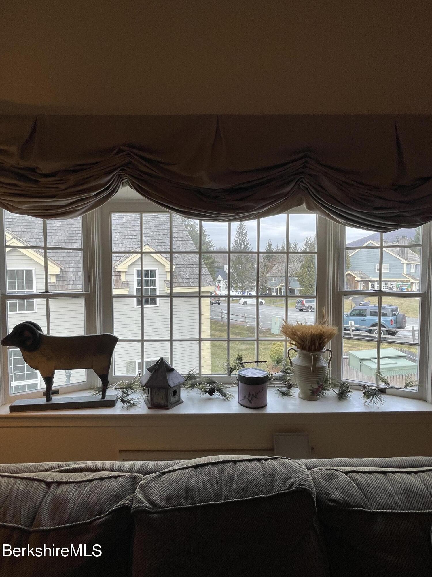 37 Corey Road, Unit 822 Hancock, MA 01237 - Photo 8 of 25