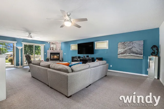 $499,900 | 6206 Paw Paw Lake Road, Watervliet, MI 49098