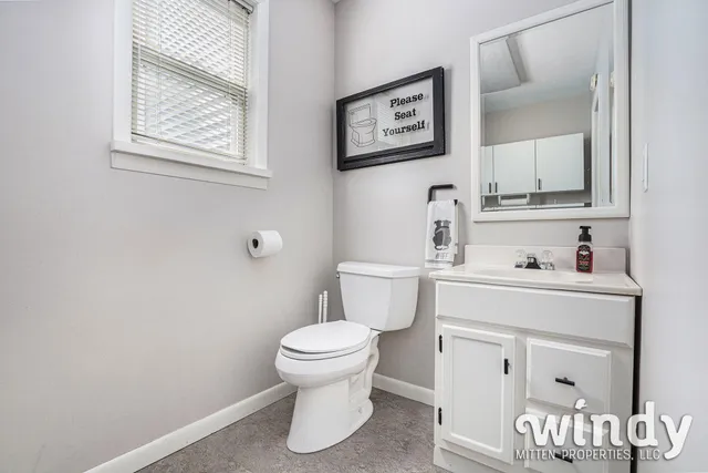 $499,900 | 6206 Paw Paw Lake Road, Watervliet, MI 49098