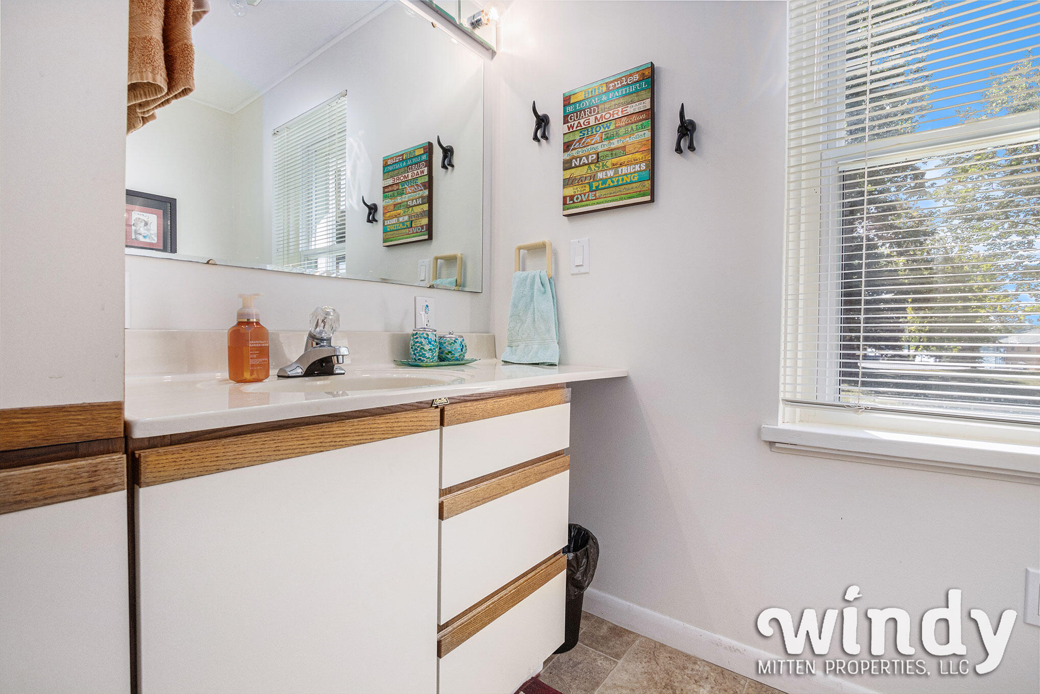 6206 Paw Paw Lake Road Watervliet, MI 49098 - Photo 21 of 50 IMG_8050