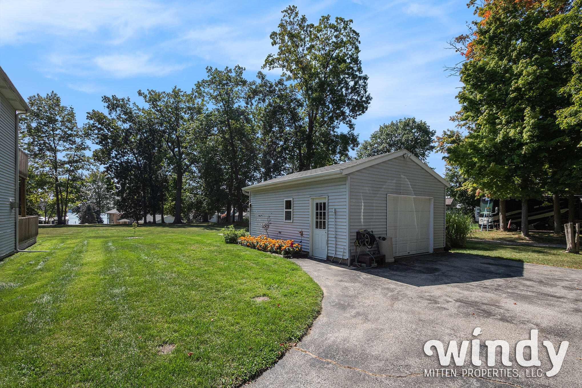 6206 Paw Paw Lake Road Watervliet, MI 49098 - Photo 10 of 50 IMG_8095