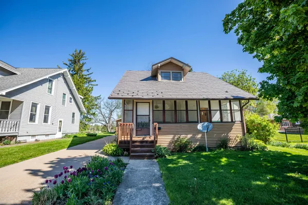 $219,900 | 306 West Chapel Street, Dodgeville, WI 53533