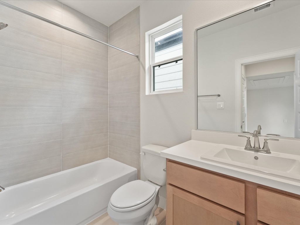 9211 Washington Heights Street Houston, TX 77063 - Photo 19 of 25