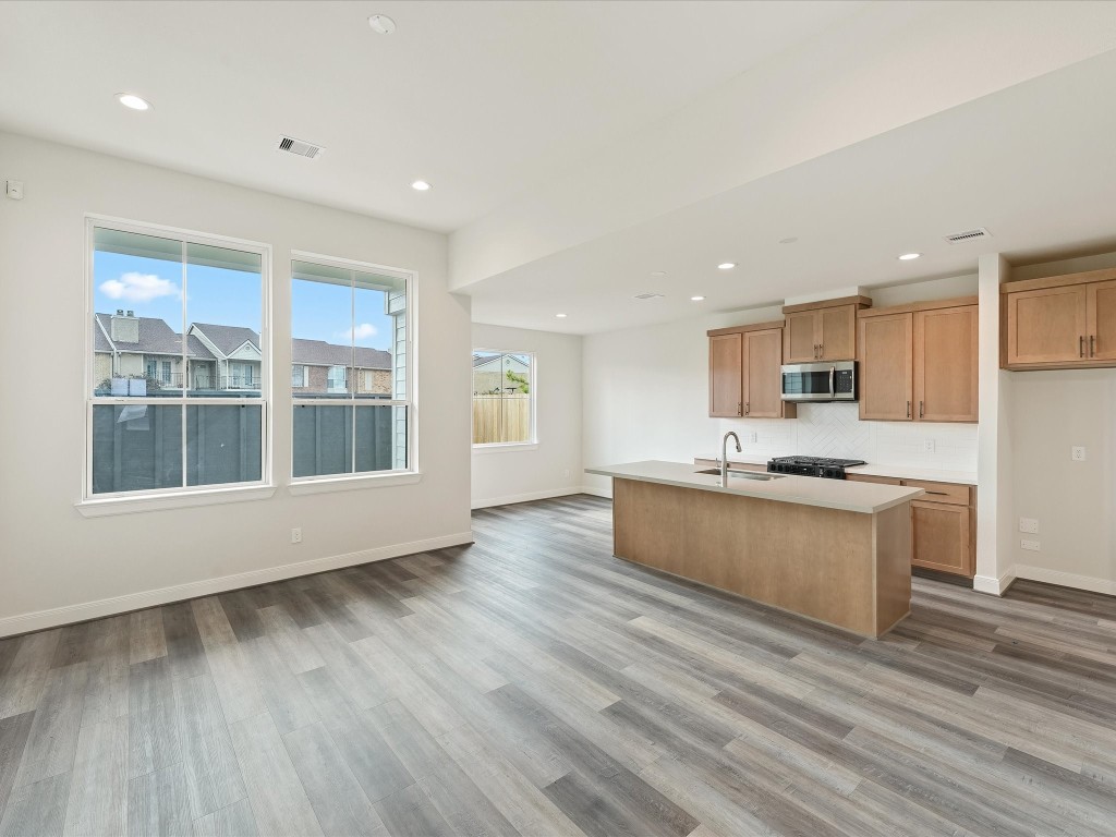 9211 Washington Heights Street Houston, TX 77063 - Photo 6 of 25 Uptown District's First Floor Living Plan