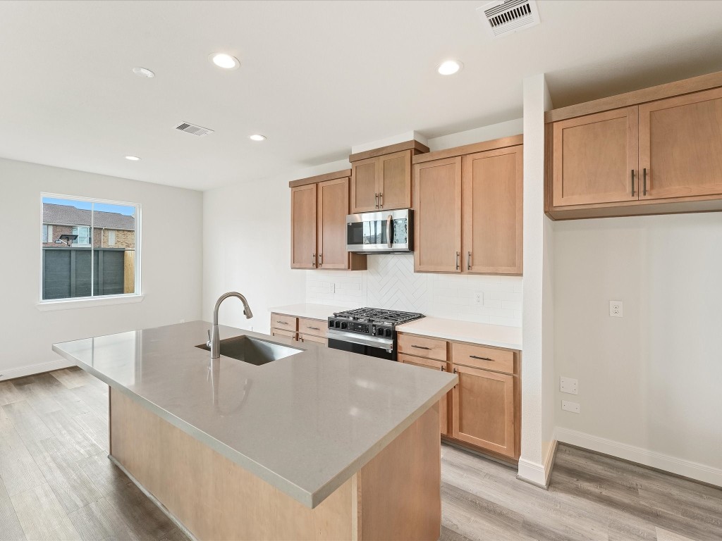 9211 Washington Heights Street Houston, TX 77063 - Photo 7 of 25 Uptown District's First Floor Living Plan