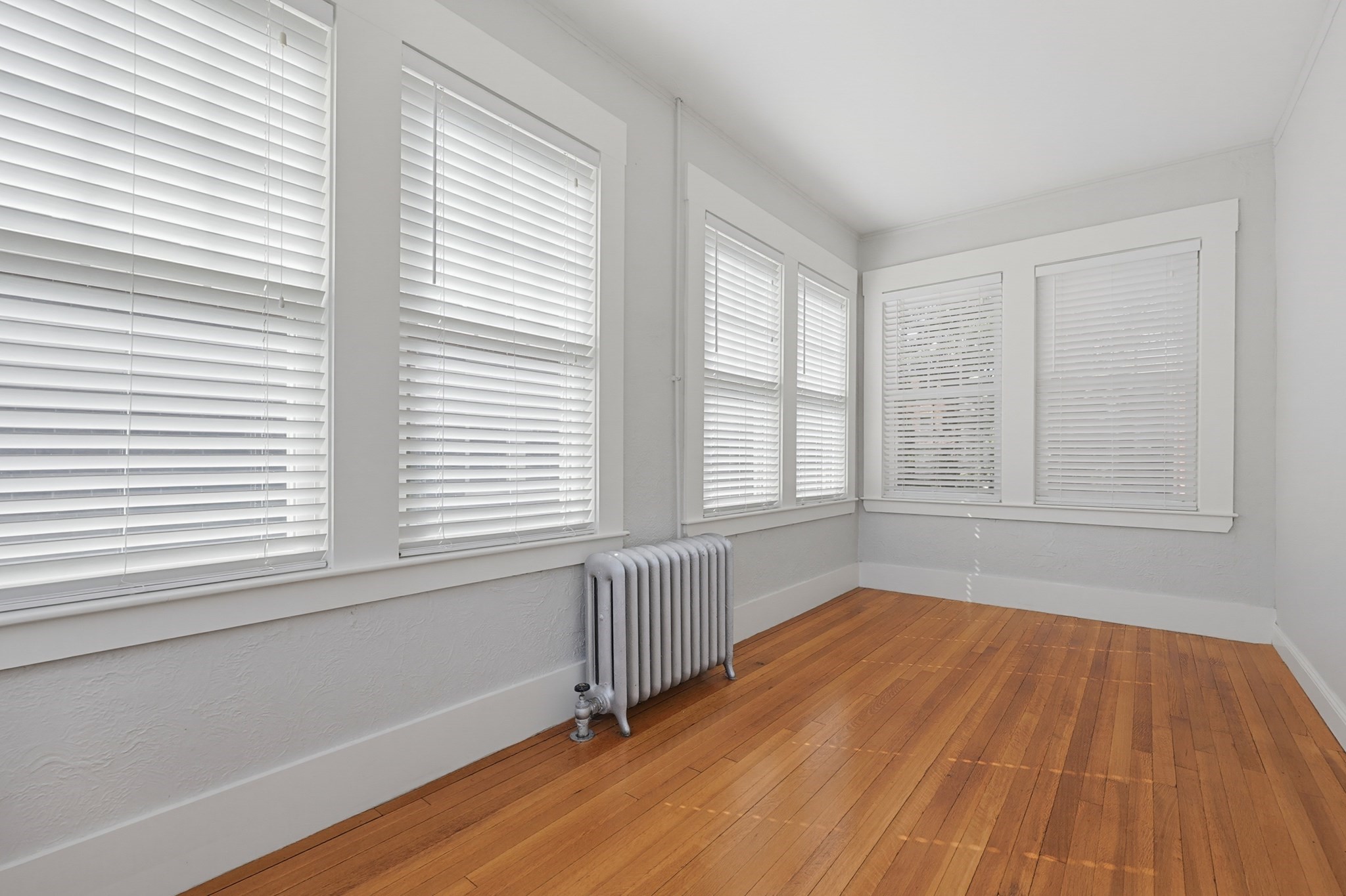 91 Verndale Street Brookline, MA 02446 - Photo 24 of 41 Gallery Image 24