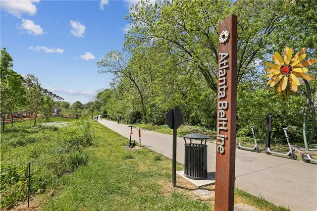 $1,395 | 1004 Wylie Street Southeast, Unit 4, Atlanta, GA 30307